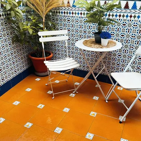 Petit Mansion Juderia Apartment