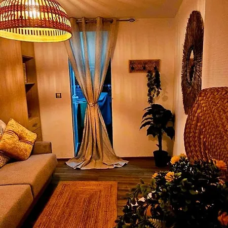 Petit Mansion Juderia Apartment