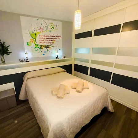 Petit Mansion Juderia Апартаменты *